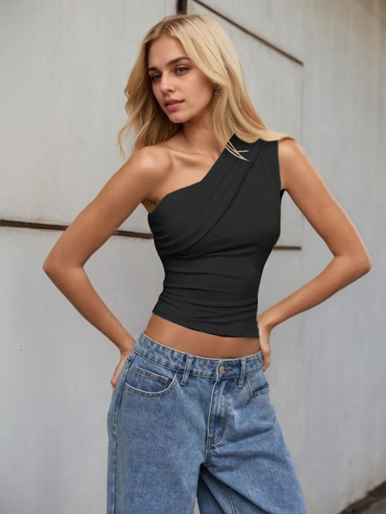 One-Shoulder Tank Top in black