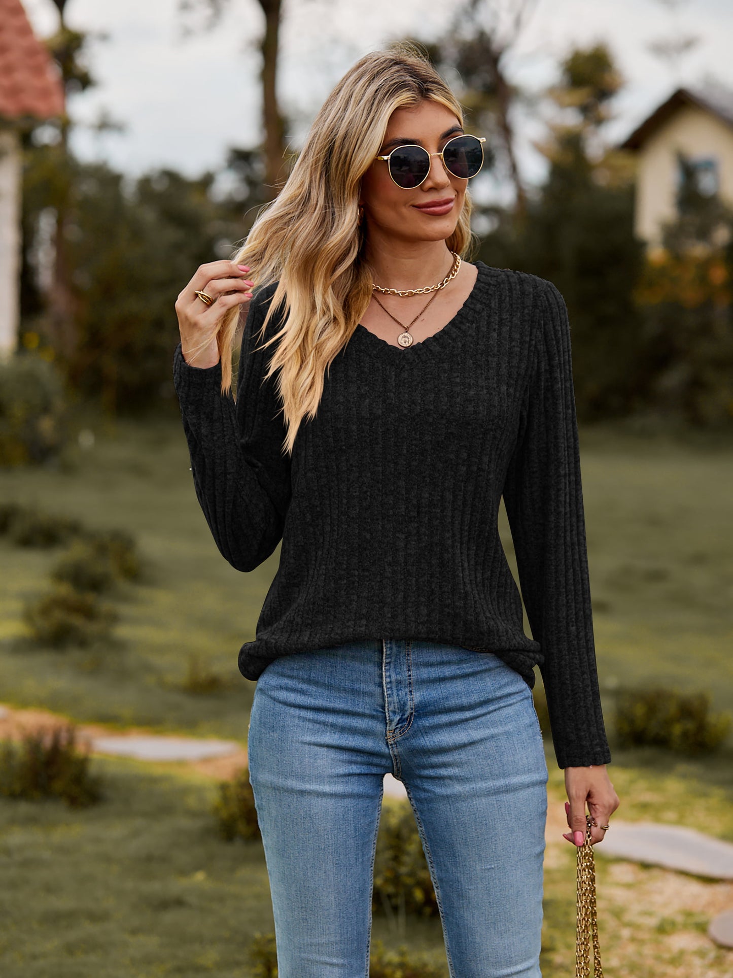 Ribbed V-Neck Long Sleeve Tee